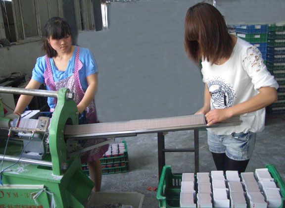 撲克沖角機(jī).jpg